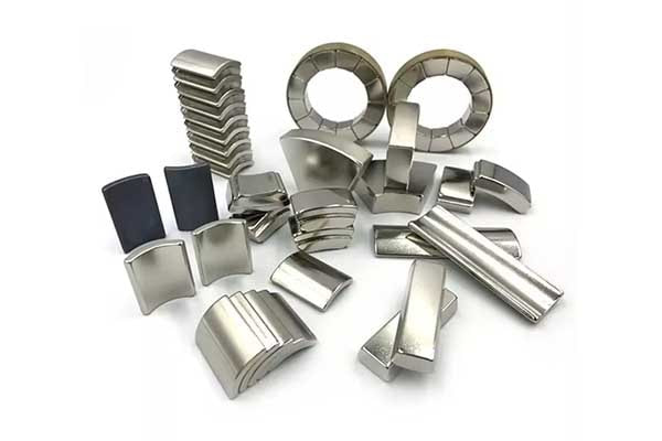 6.strong magnet manufacturer.webp