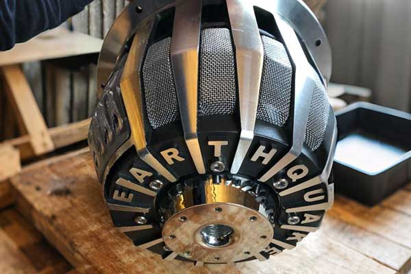 5. magnet for earthquake.webp