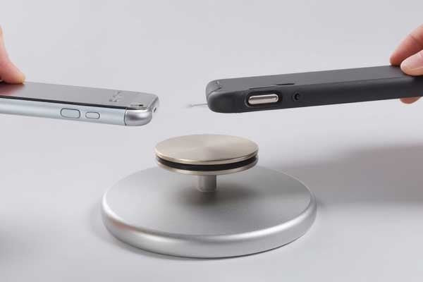 3. magnetic magsafe ase.webp