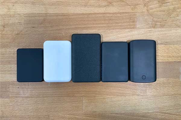 0. MagSafe battery with magnets-min.webp