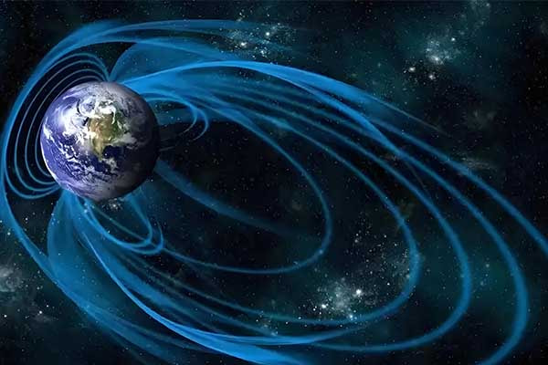 0. earth magnetic field-min.webp