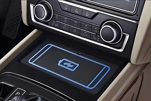 1. magnetic phone mount-min.webp