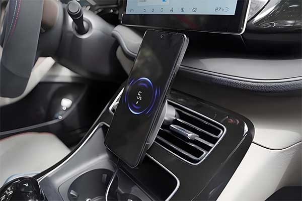 0. magnetic phone holder to resist magnetic interference-min.webp