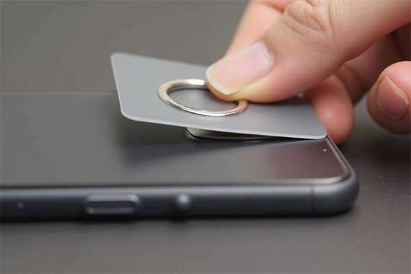 6. remove magnetic phone ring magnets-min.webp